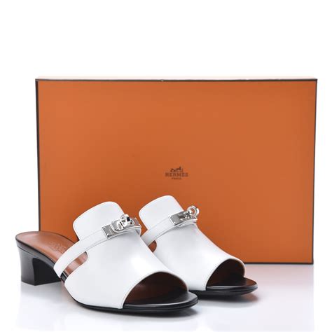 HERMES Goatskin Candy Sandals 39 White 